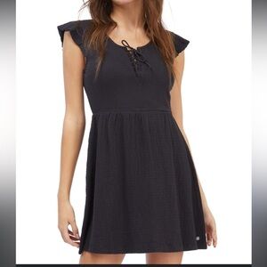 Roxy Juniors' Born In Paradise Mini Dress black size large nwot